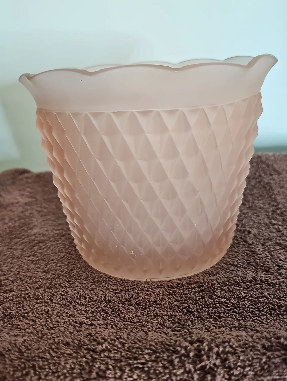 Indiana Glass Diamond Point Planter